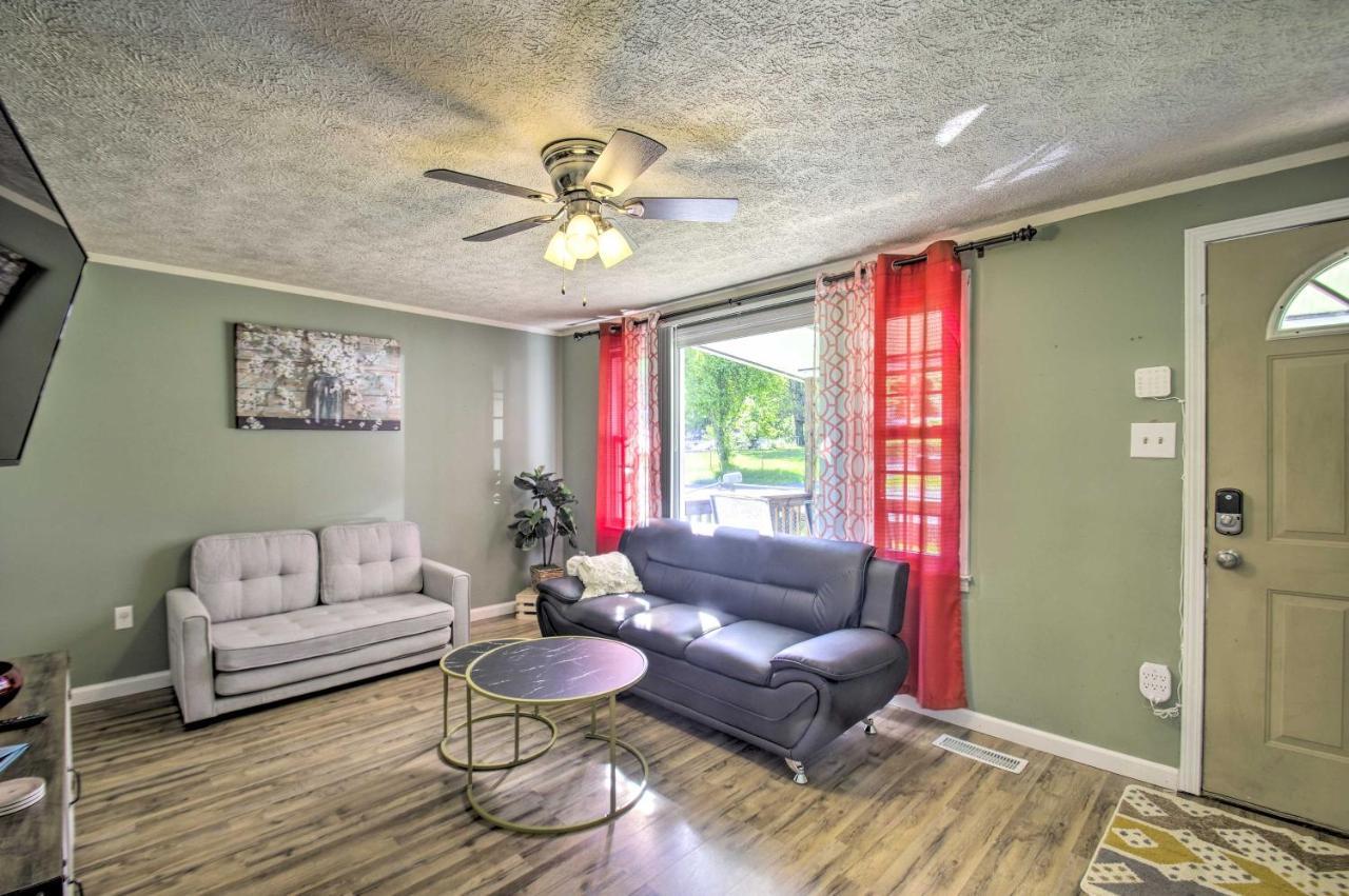 Dog-Friendly Fayetteville Home With Hot Tub! المظهر الخارجي الصورة