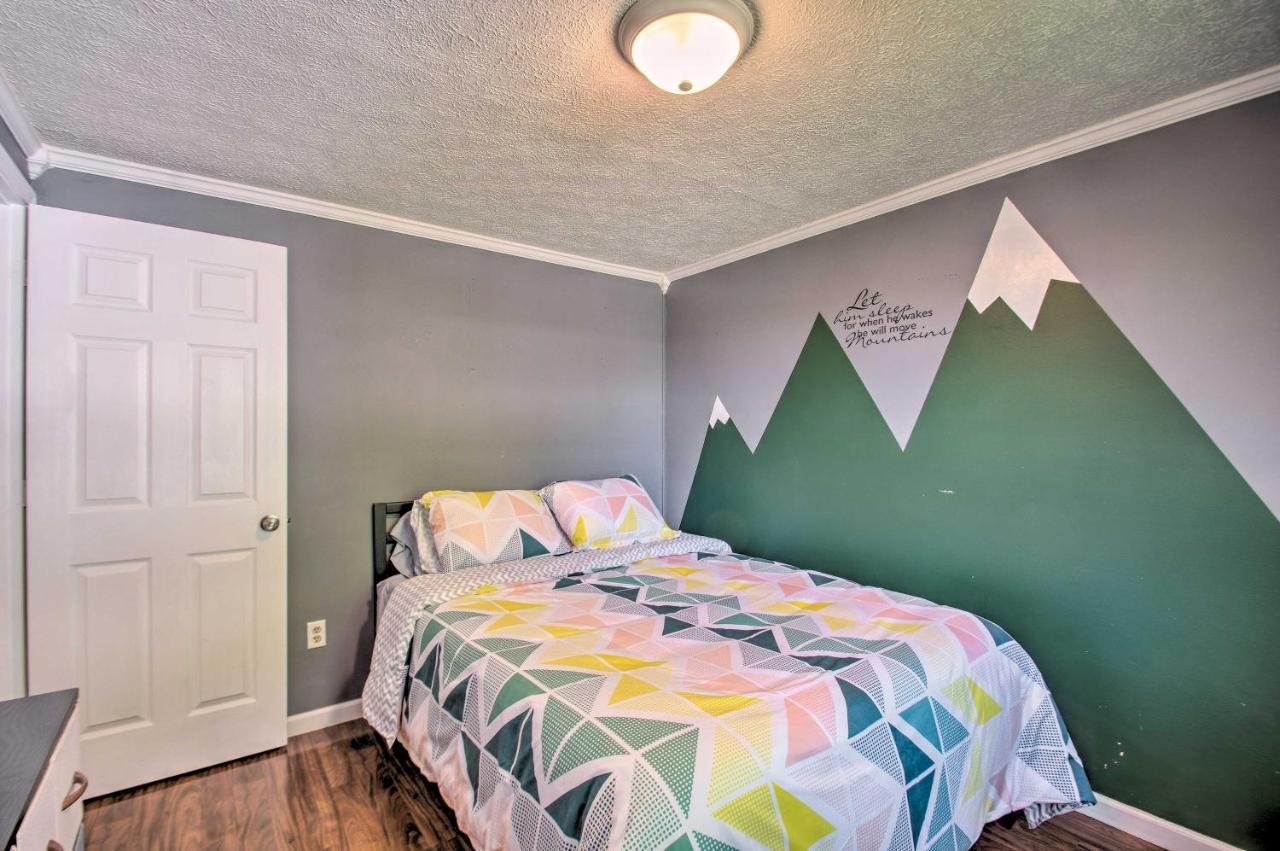 Dog-Friendly Fayetteville Home With Hot Tub! المظهر الخارجي الصورة