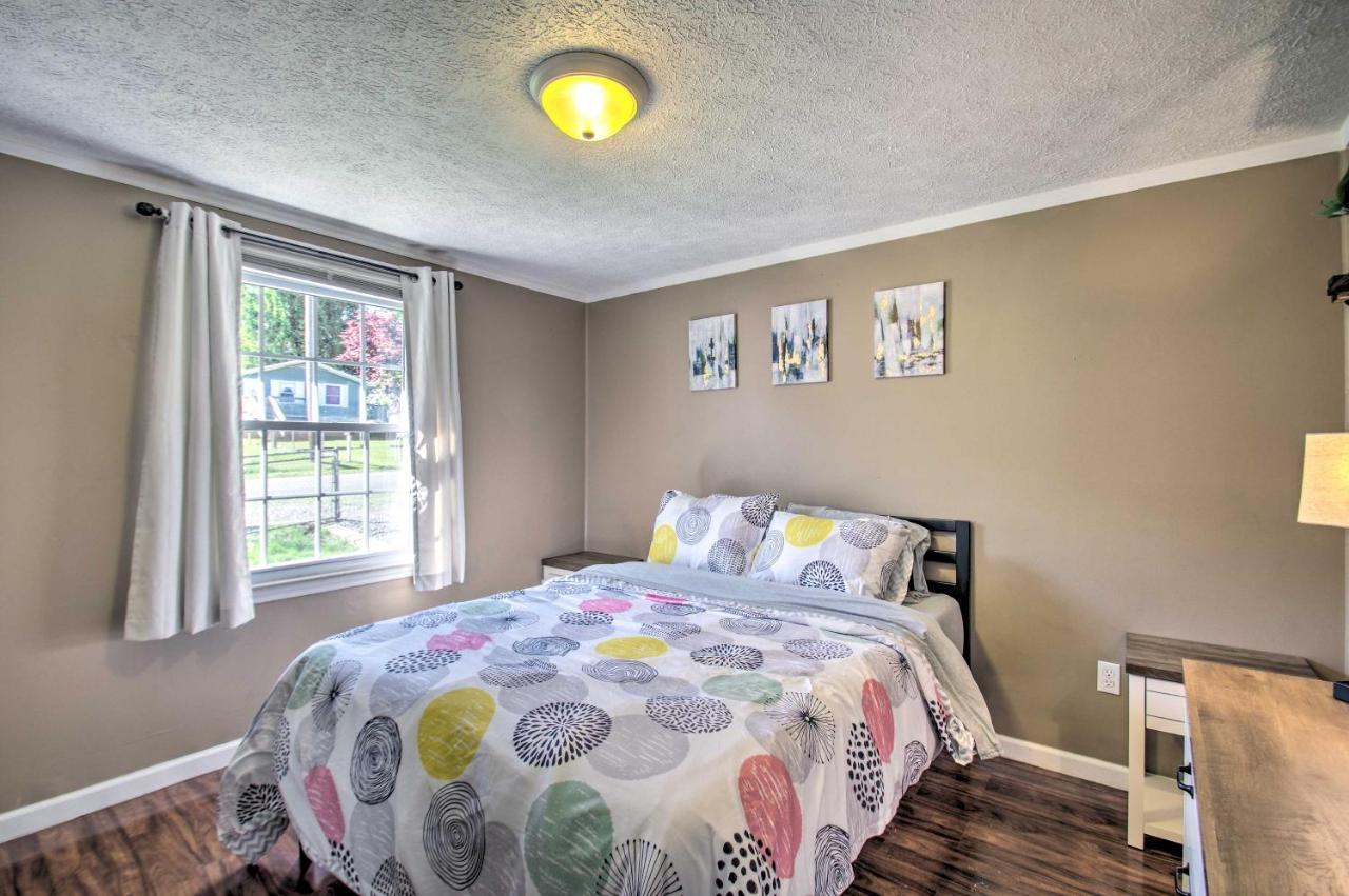 Dog-Friendly Fayetteville Home With Hot Tub! المظهر الخارجي الصورة